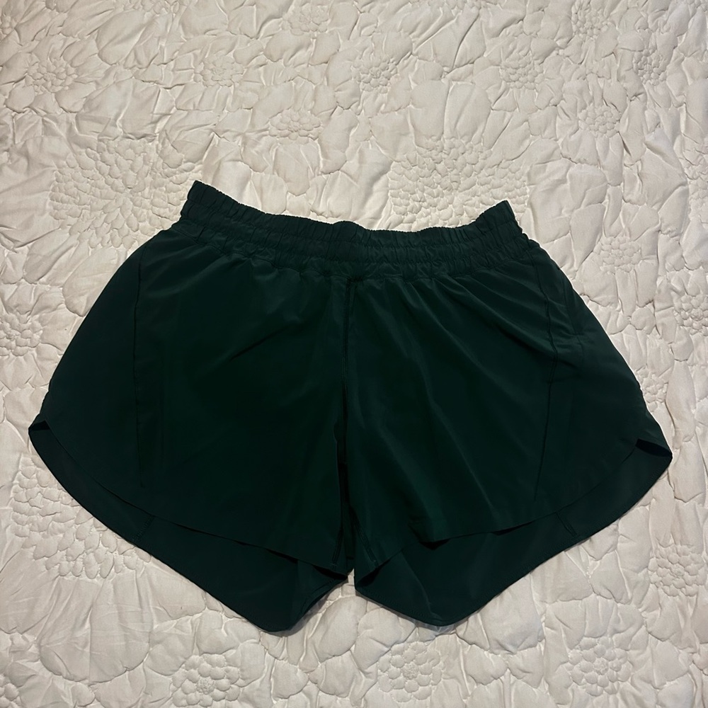 Pre-Loved Lululemon Tracker Shorts 14